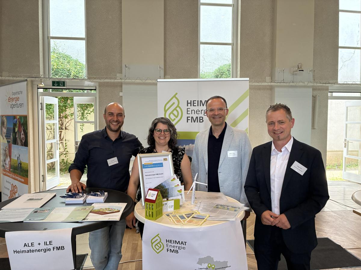 Tobis Alt (ALE Oberfranken),  Carina Hein (ILE Umsetzungsbegleitung), Christof Seidel (Bürgermeister Bad Berneck) und Geschäftsführer Holger Bär (Bürgermeister Goldkronach)